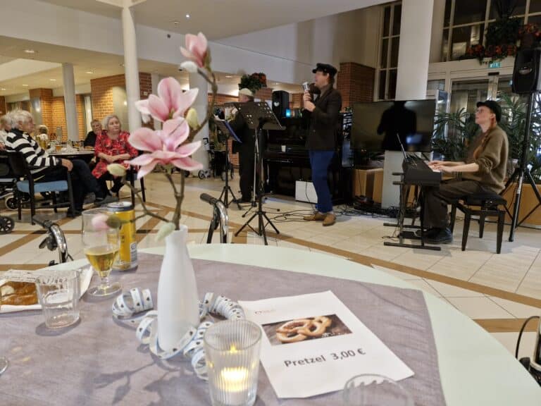 Pretzeleitä, polkkaa ja pikkuruisia romansseja – Octoberfest Kaskenniityn tapaan! 🥨🍻💃