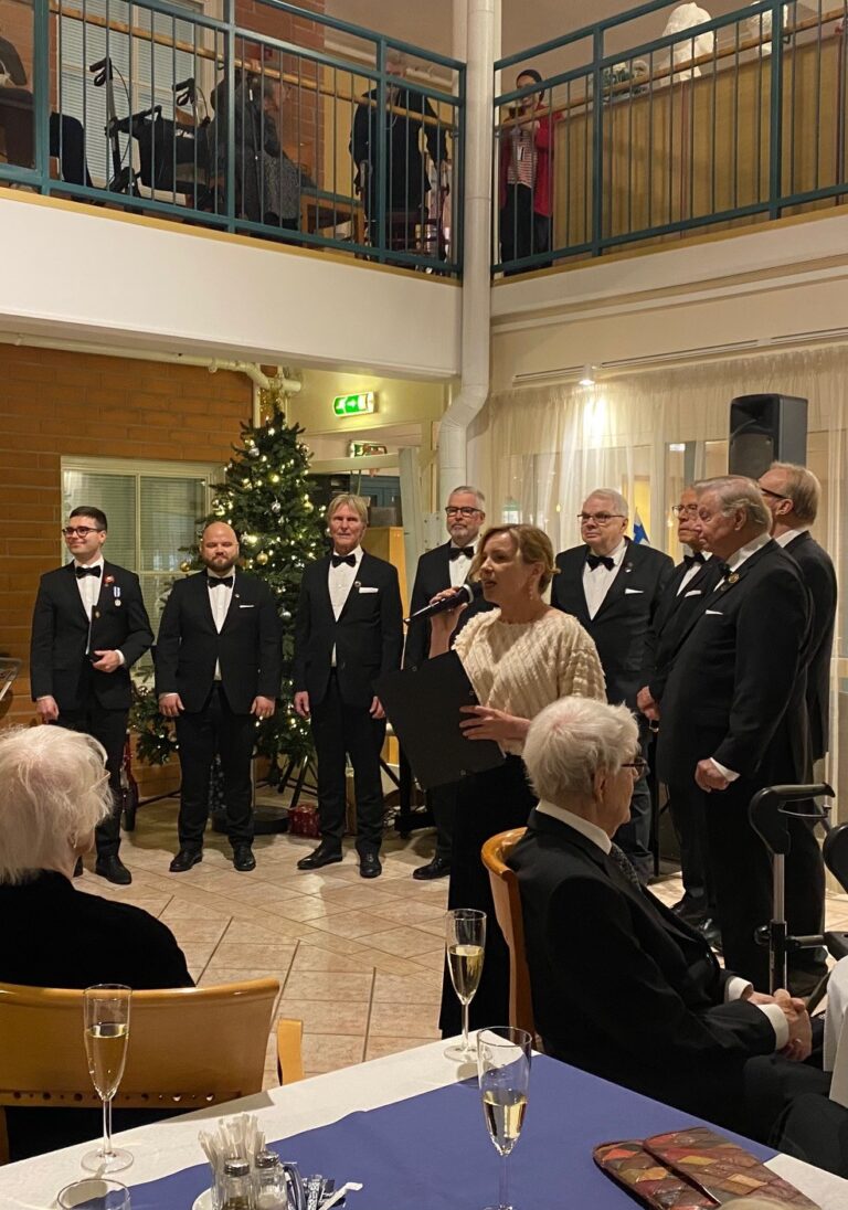 Koskettava ja lämmintunnelmainen itsenäisyyspäivän juhla